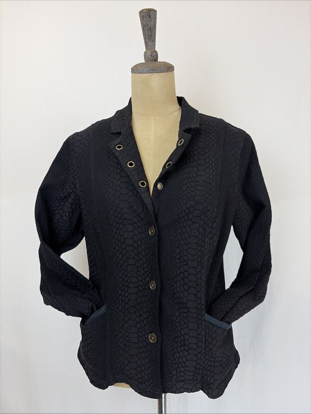 NWT XCVI Black "Ingelber" Tonal Snake Pattern Light Weight Jacket #0662 LARGE